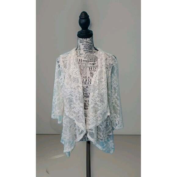 Floral Lace Popover  Sz M  Cream Boho Fairy Romantic 1/2 Sleeve Forever 21. - Picture 1 of 13